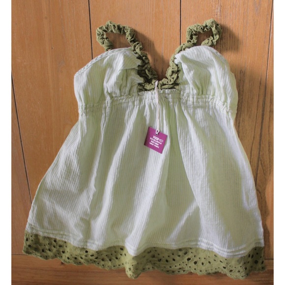 Girls (4) Piece Bundle Size 6 and Large NWT and Preowned - Picture 13 of 16